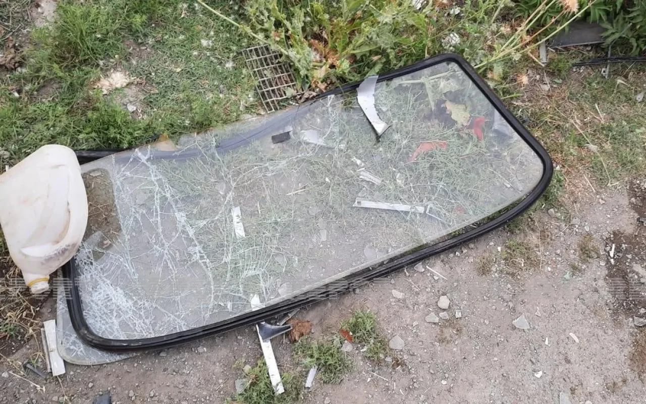 Ağcabədidə yük maşını ilə minik avtomobili toqquşub, yaralılar var