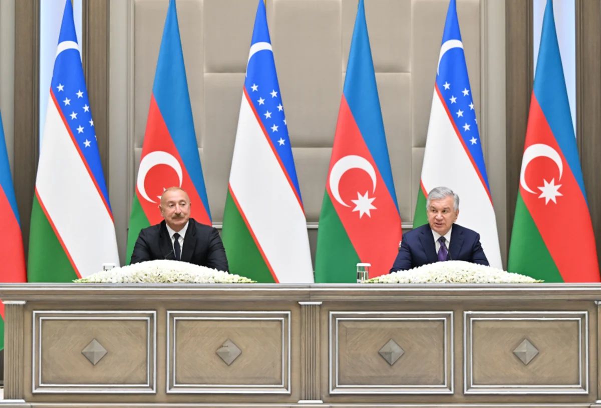 Azərbaycan və Özbəkistan prezidentləri mətbuata bəyanatlarla çıxış ediblər - FOTOLAR