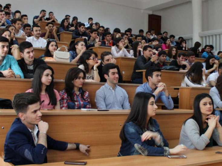 Ali məktəblərin magistraturasına boş qalan plan yerlərinə qəbul elan edilib