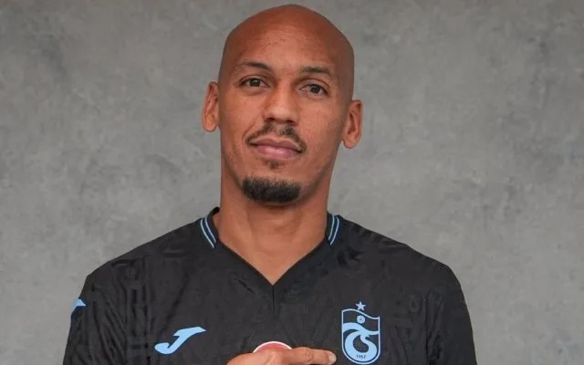 Tanınmış futbolçu “Trabzonspor”a keçdi