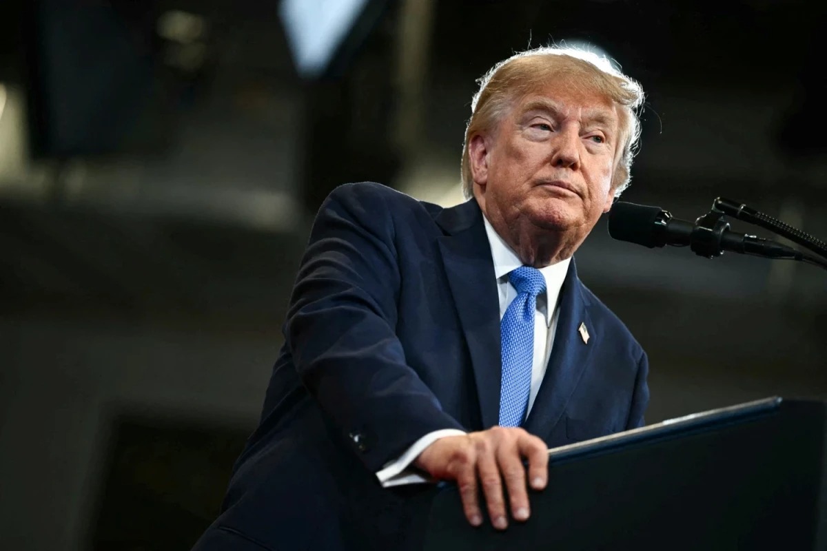 Donald Tramp: “İran tamamilə çökür”