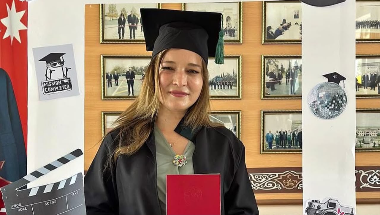Şəhid anası tələbə adını qazandı - FOTO