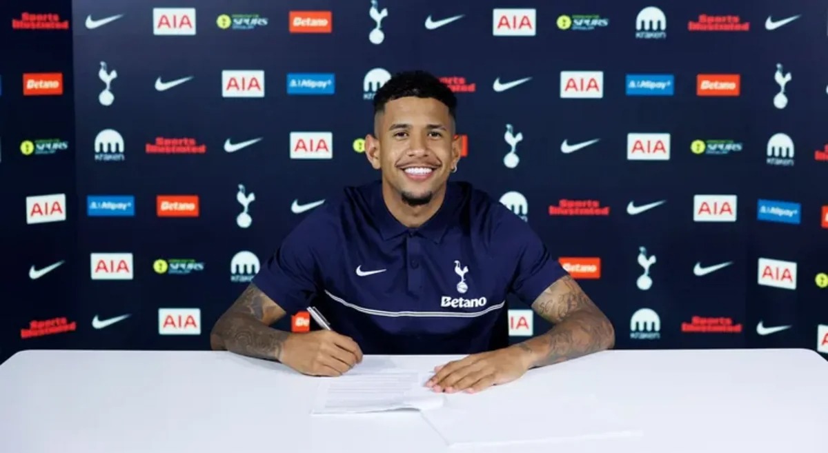 "Tottenhem" "Mançester Siti"nin futbolçusunu transfer edib