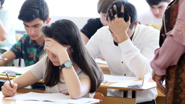 Bu il abituriyentlər hansı ixtisasları seçdi? – Ekspert açıqladı