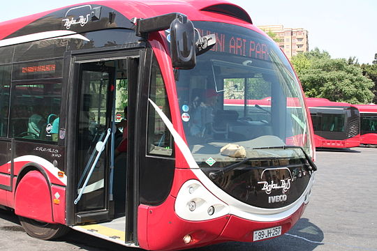 Avtobusda sərnişinləri bezdirən davranışlar: Ən çox edilən 10 səhv