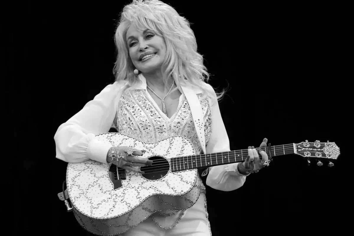 Əfsanəvi Dolli Parton vəfat etdi