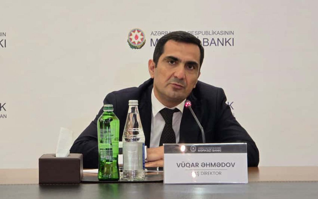Vüqar Əhmədov vəzifəsindən ayrıldı