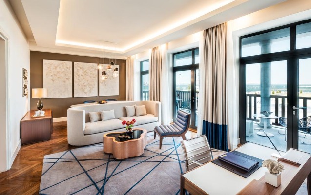 Bakıda 60 yaşlı kişi hoteldə öldü