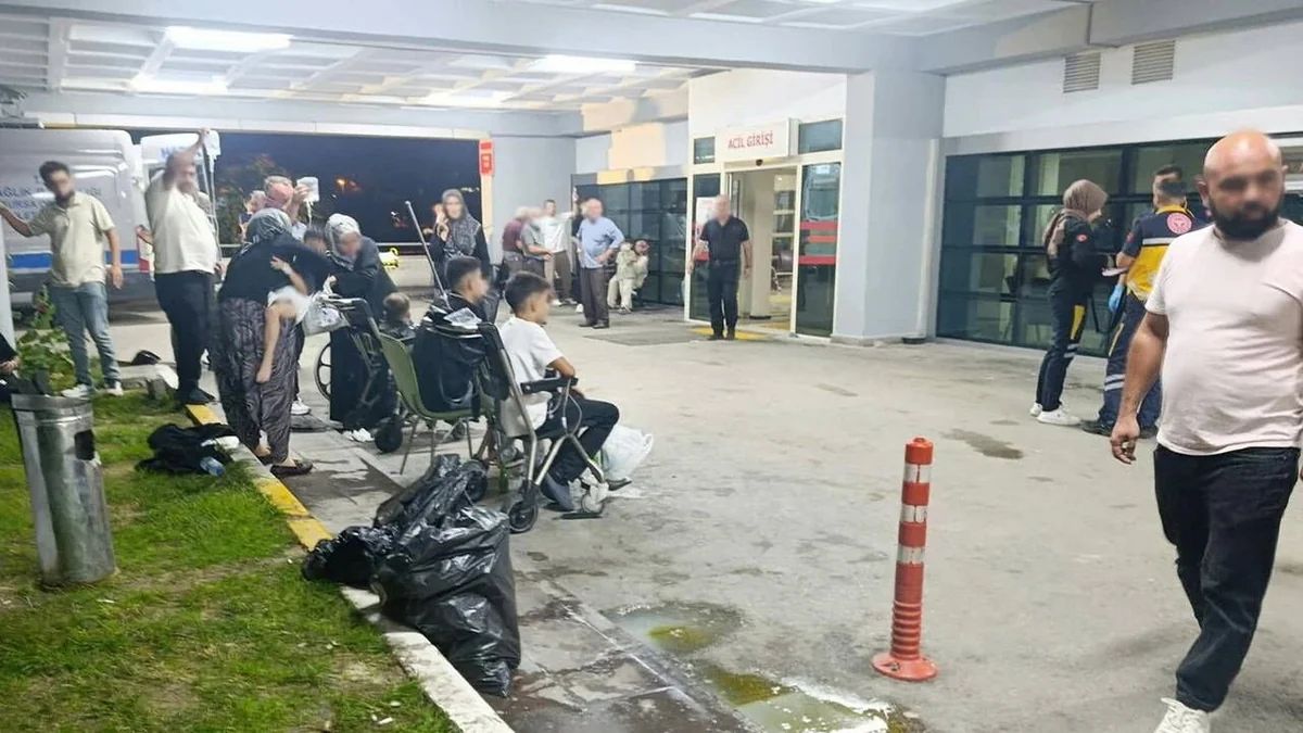 Türkiyədə toy faciəyə çevrildi: 367 nəfər zəhərləndi
