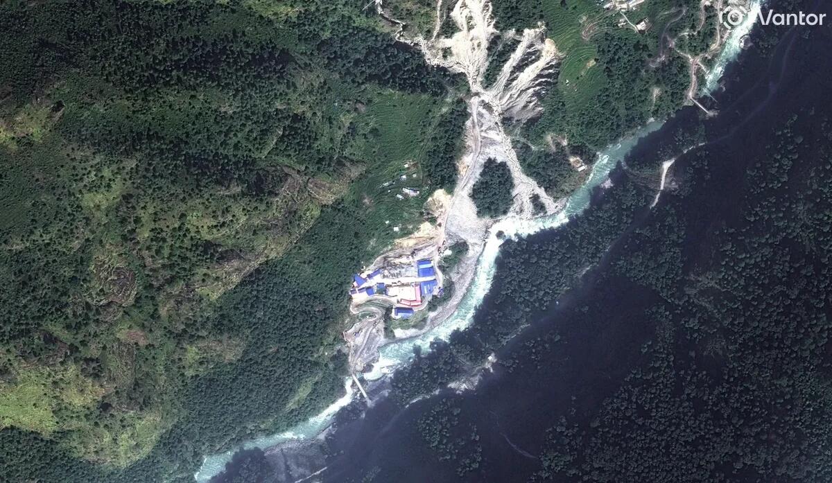 Nepaldakı fəlakətin əsl səbəbi üzə çıxdı: Peyk görüntüləri - Foto