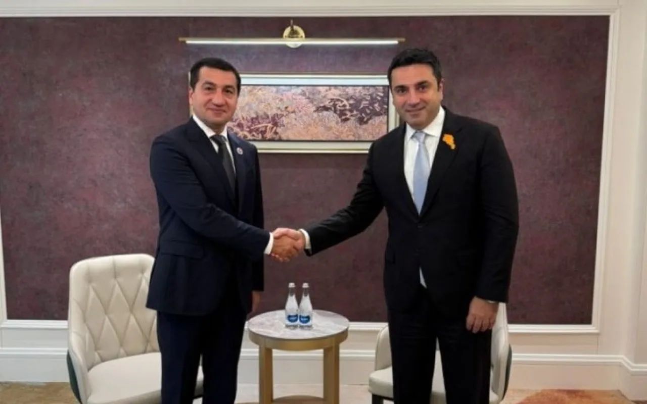 Hikmət Hacıyev Simonyanla görüşdü