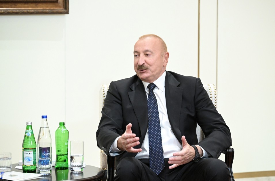 Prezident konfrans iştirakçılarına müraciət ünvanladı