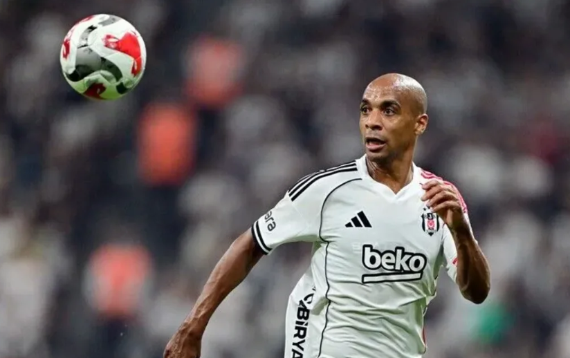 "Beşiktaş" Joao Mario ilə yollarını ayırdığını açıqladı