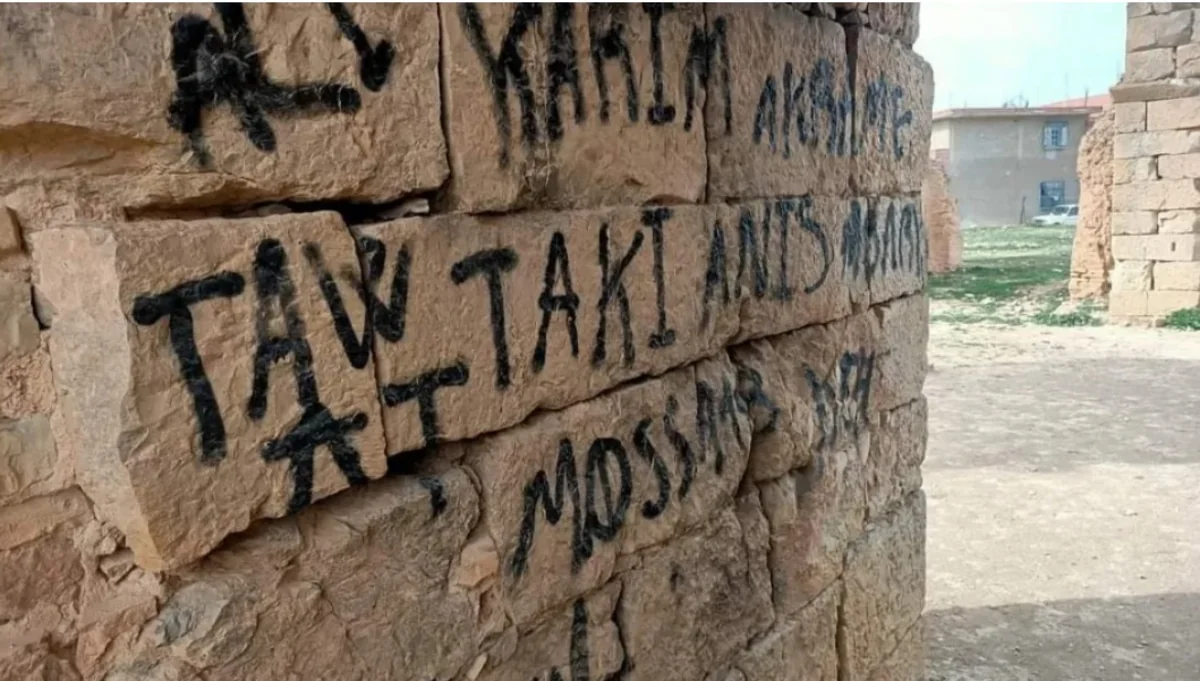 Tarixi abidələrə qarşı vandallıq aktları: Dünyada belə hallarla necə mübarizə aparılır?