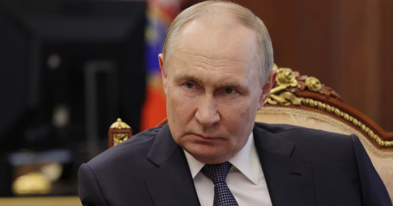 Bloomberg: Putin müharibəni dayandırmaq üçün...