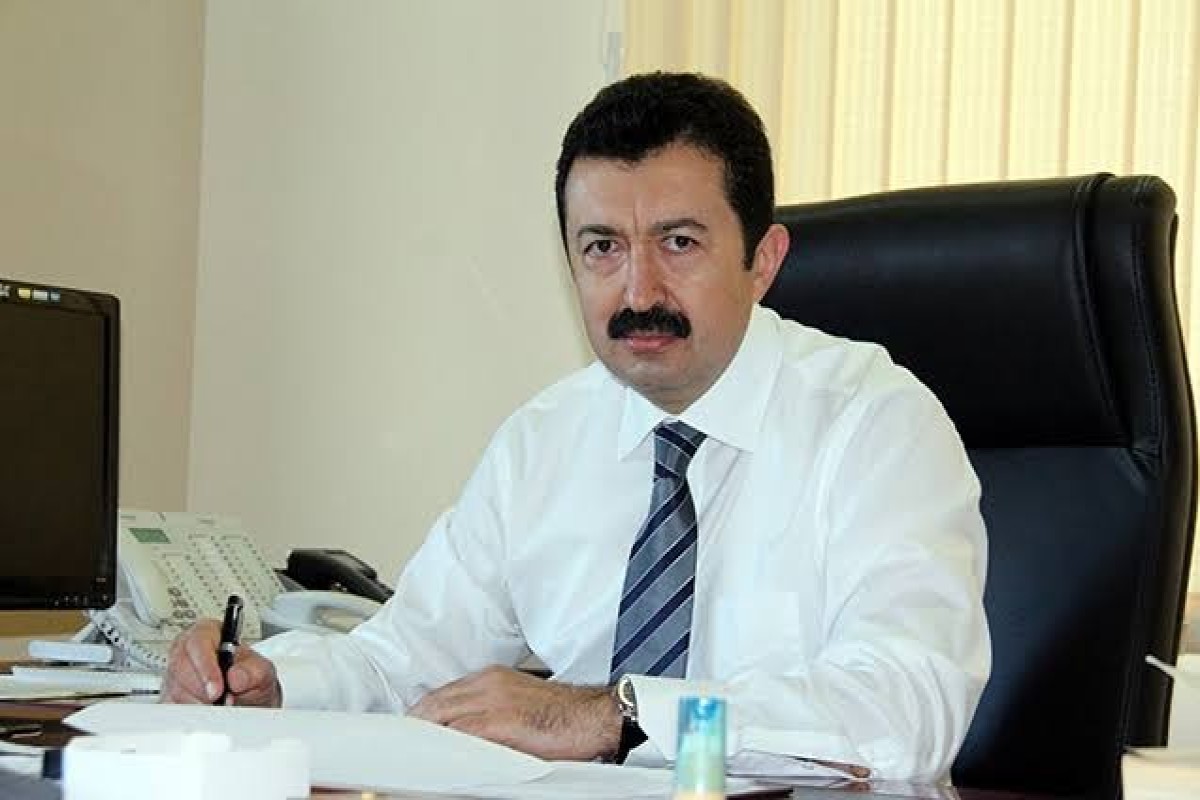 Prezident Fəxri Kazımovu vəzifəsindən azad etdi