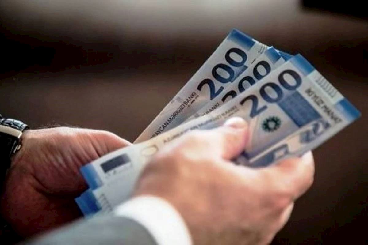 Azərbaycanda maaş artımı ilə bağlı açıqlama