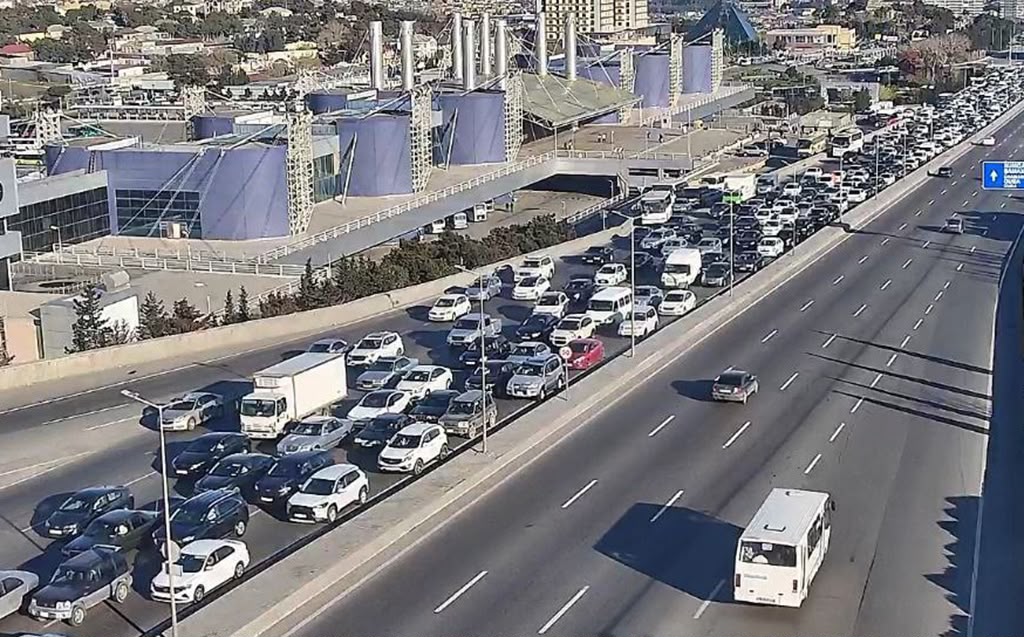 Bu yollarda tıxac var - Siyahı