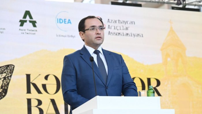 Azərbaycan balı dünya bazarına çıxarılır – Nazir açıqladı
