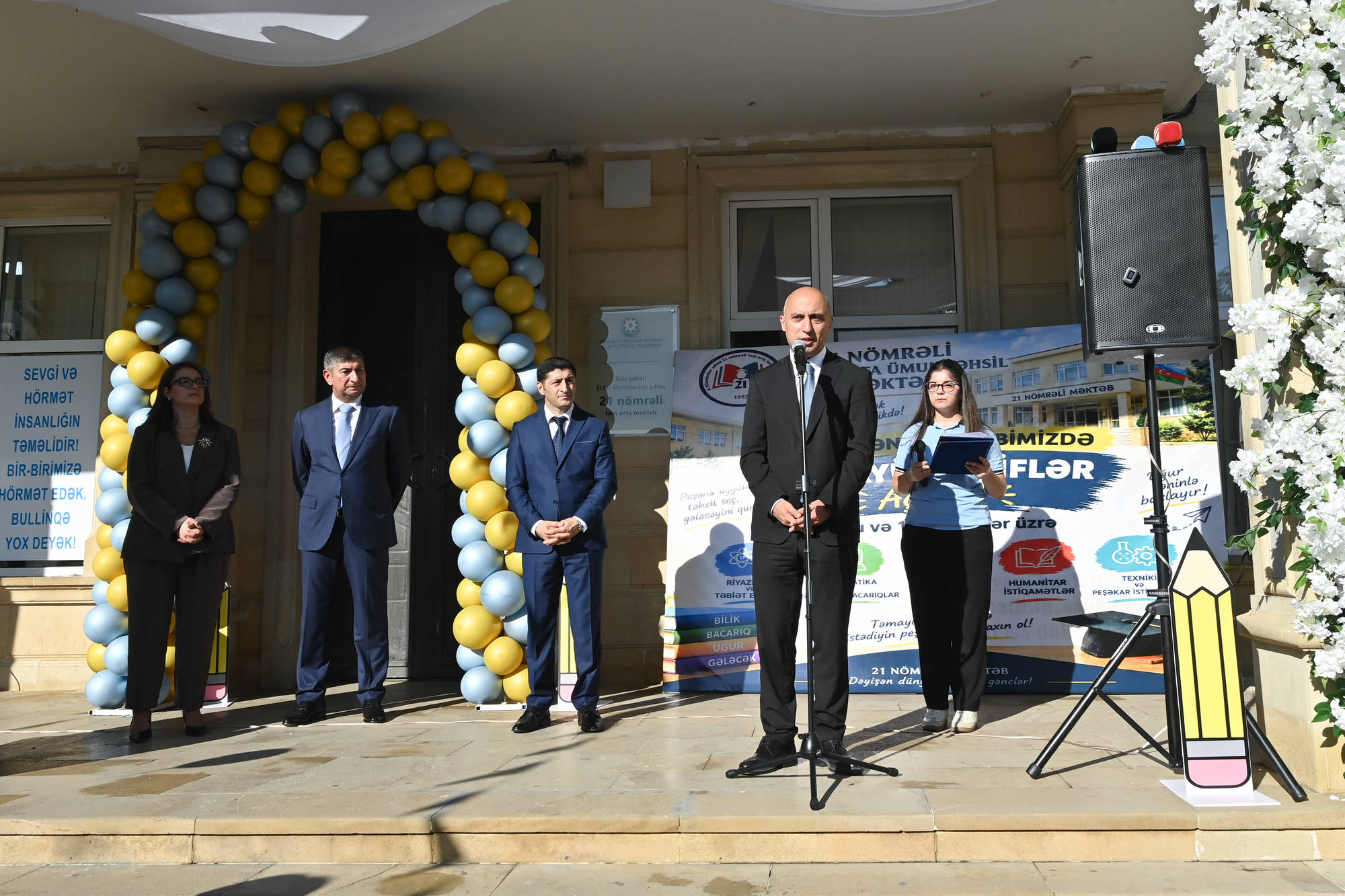 Nazir Bilik Günündə bu məktəbdə oldu – Yeni tədris modeli başladı