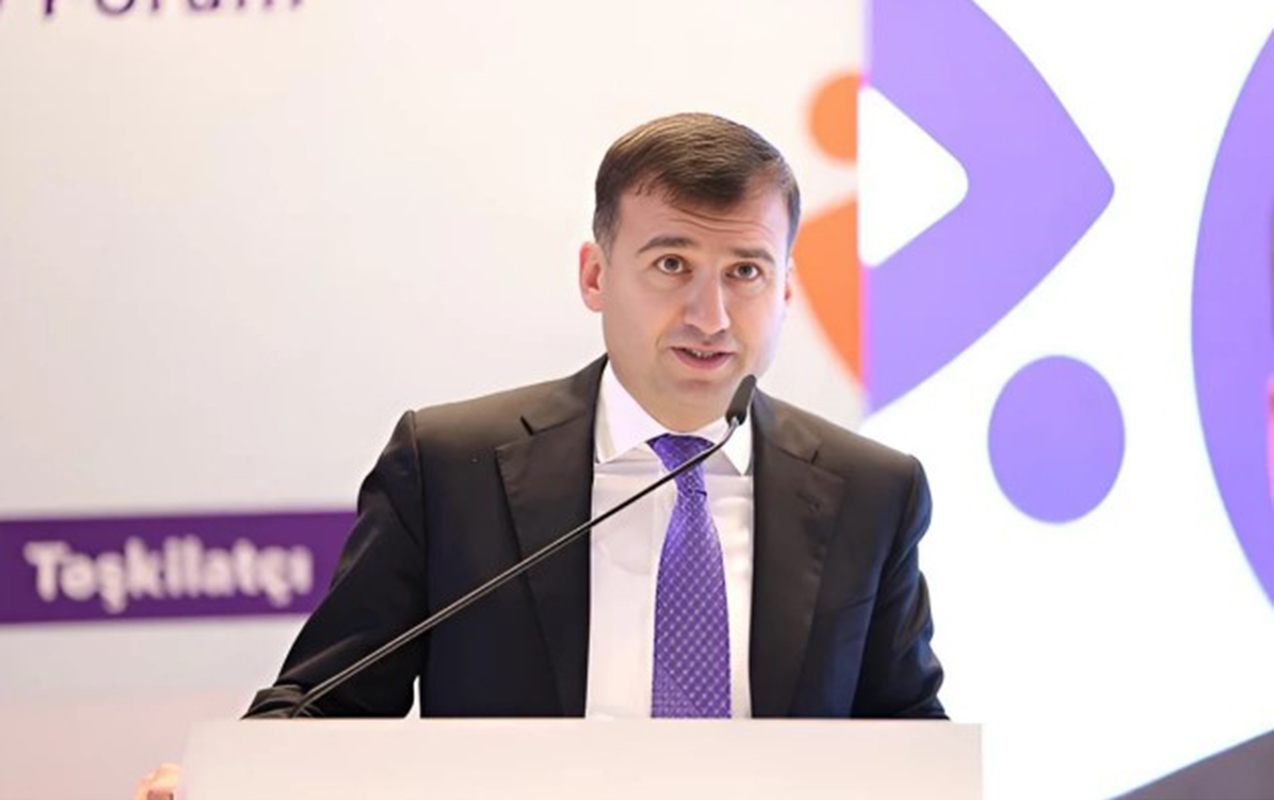 Azər Mursaqulov 3 şöbə müdirini işdən çıxardı