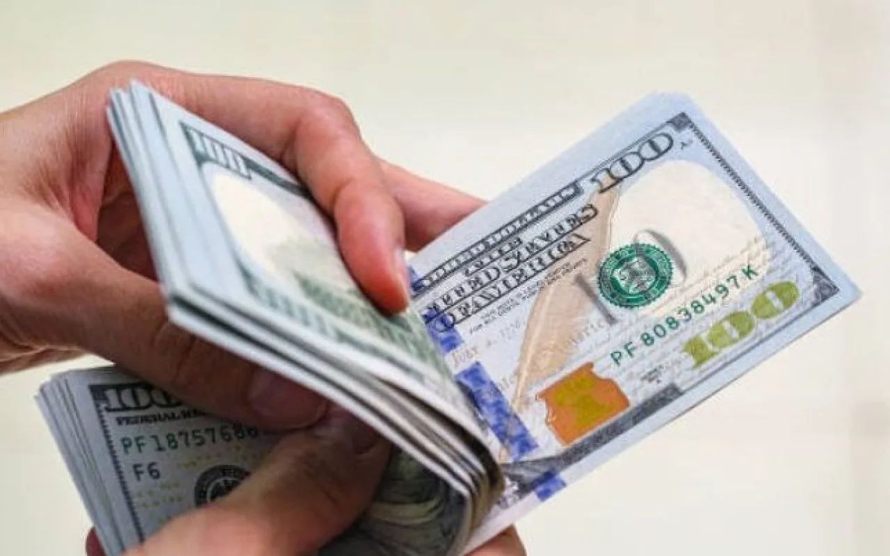 Gələn il dolların məzənnəsi necə olacaq?