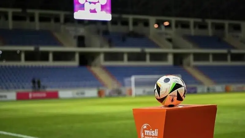 “Qarabağ” və “Neftçi” oynayır: Favoritlər kimlərdir?