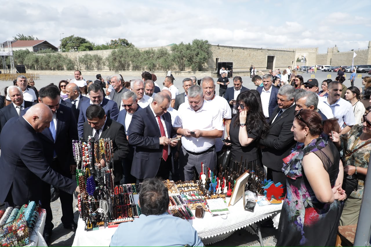 “Yaşayan Mədəniyyət – Bakı Mədəni Maarifləndirmə Festivalı” keçirilib - FOTOLAR