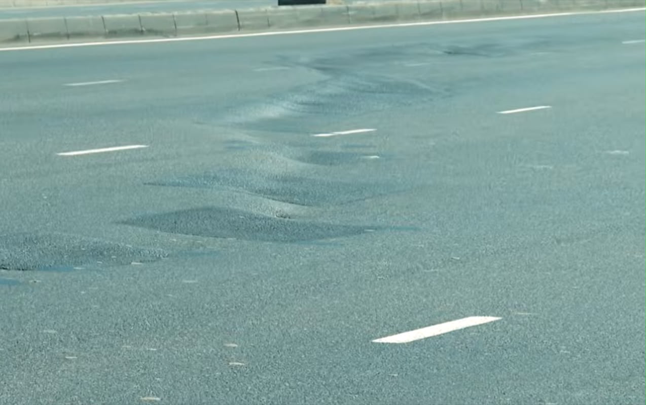 Bakıda təmir edilən yol yenidən çökdü - Video