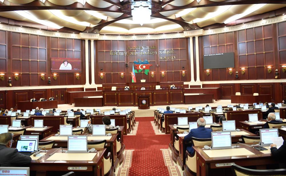 Sentyabr ayında mediada ən aktiv deputatlar kimlər olub? - SİYAHI