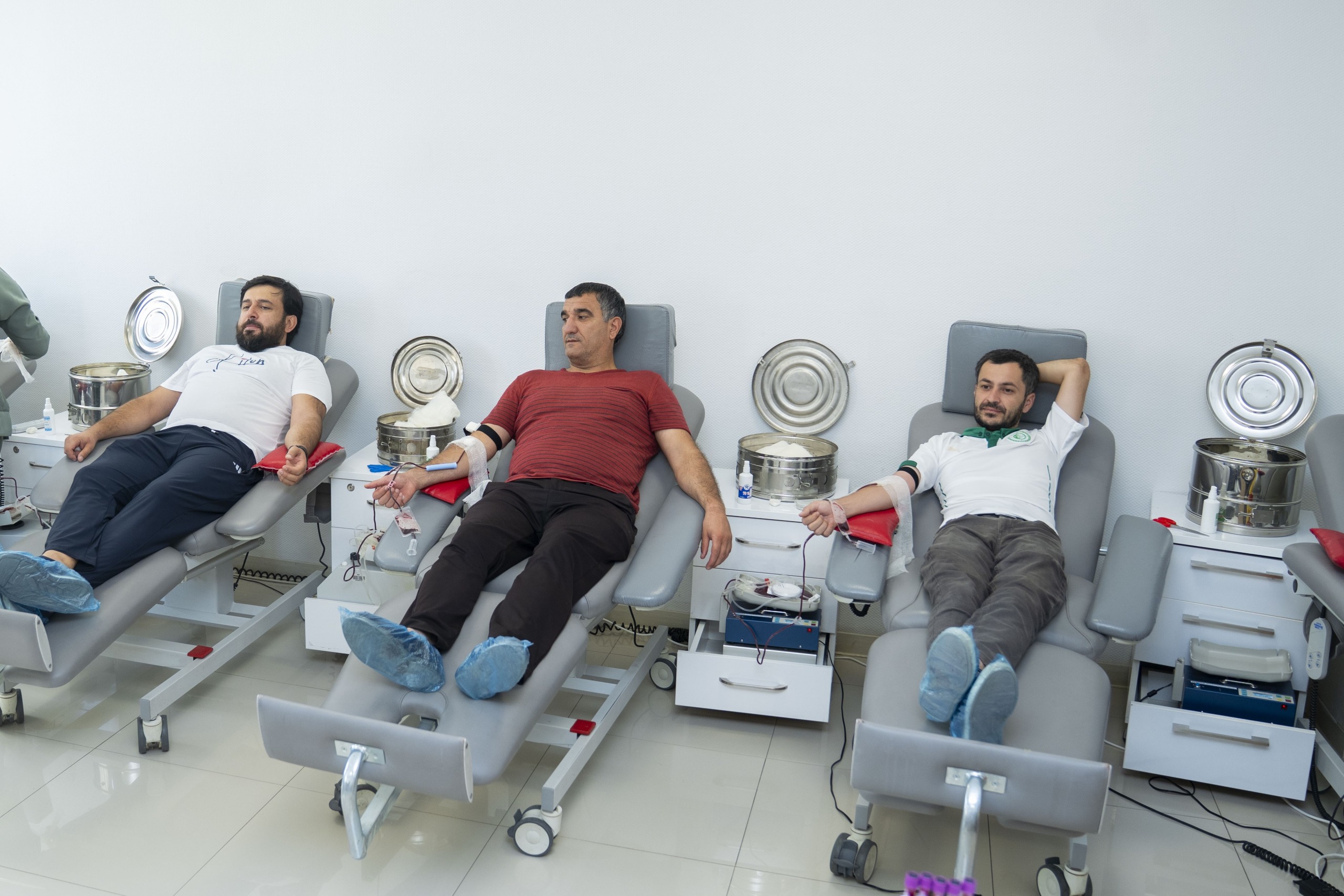 “Bir damla qan, min ümidə can”: Anım Gününə həsr olunan qanvermə aksiyası başladı - FOTOLAR