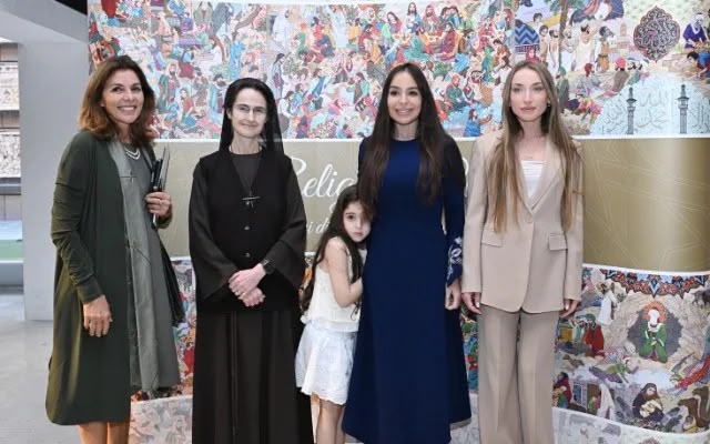 Leyla və Alyona Əliyevalar Vatikanda sərgi açılışında