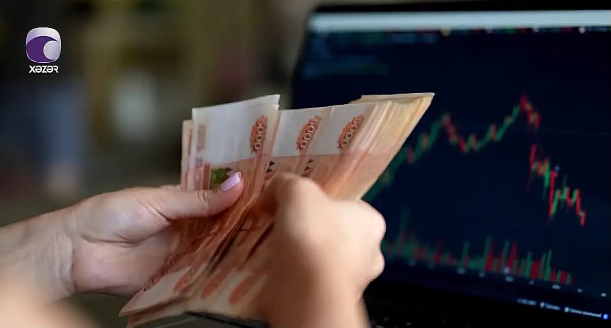 Rusiyadan Azərbaycana pul gətirilməsinə məhdudiyyət tətbiq edildi - VİDEO