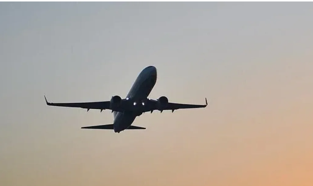 Qaçırıldığı deyilən "Flydubai" təyyarəsində əslində nə baş verib?