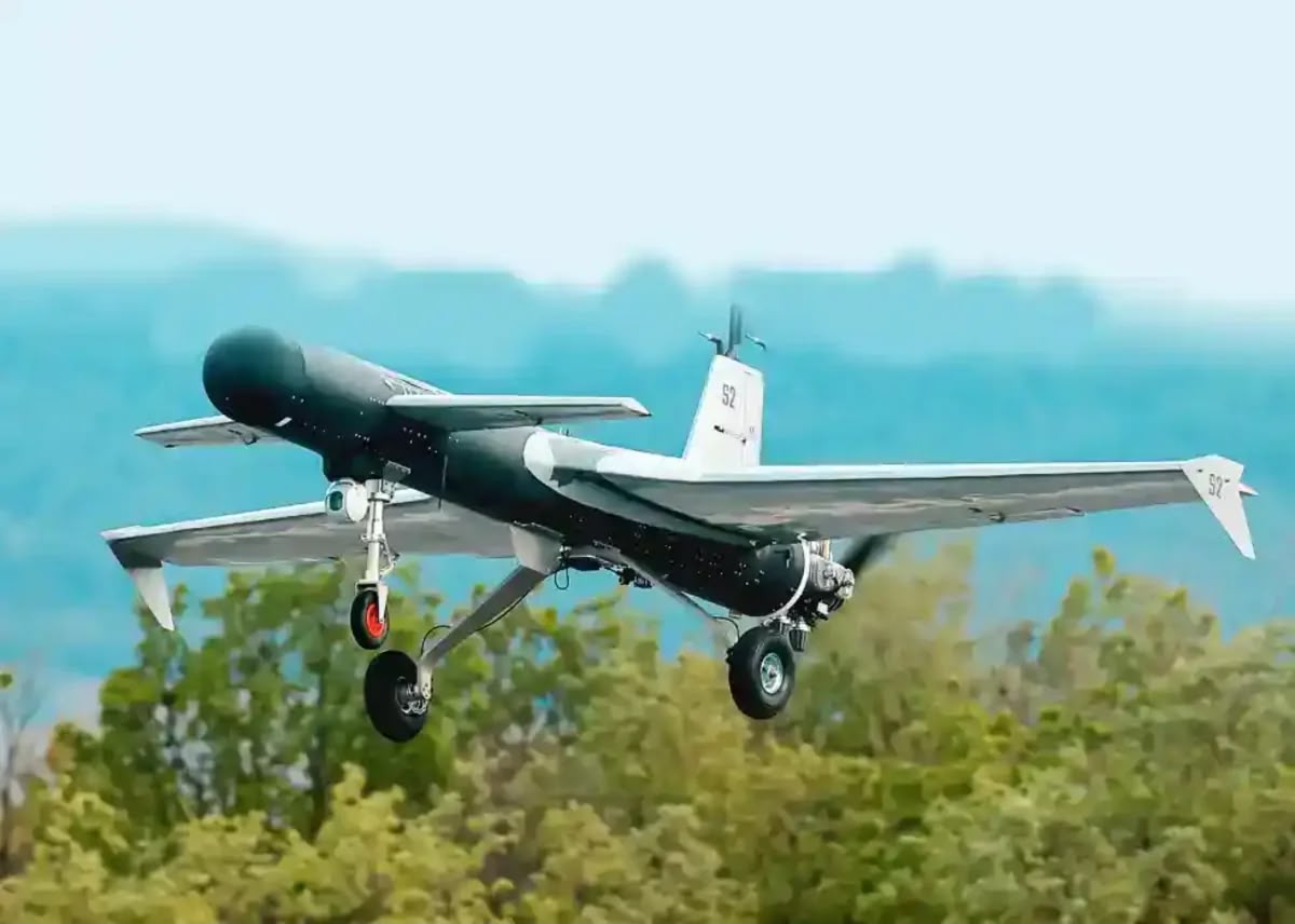 Azərbaycan ADEX-2026-da "MIZRAK" kamikadze dronunun tədarükünə dair saziş imzalayıb