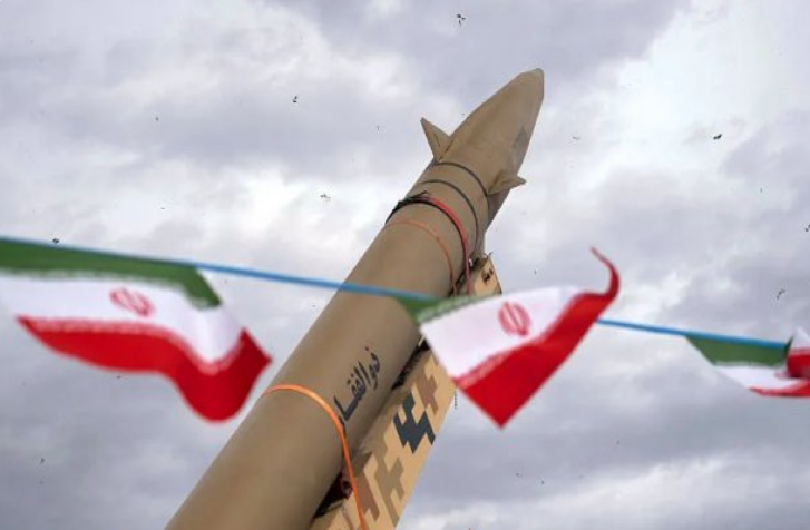 "Reuters": İran ABŞ-ın mümkün hücumuna daha genişmiqyaslı cavab hazırlayır