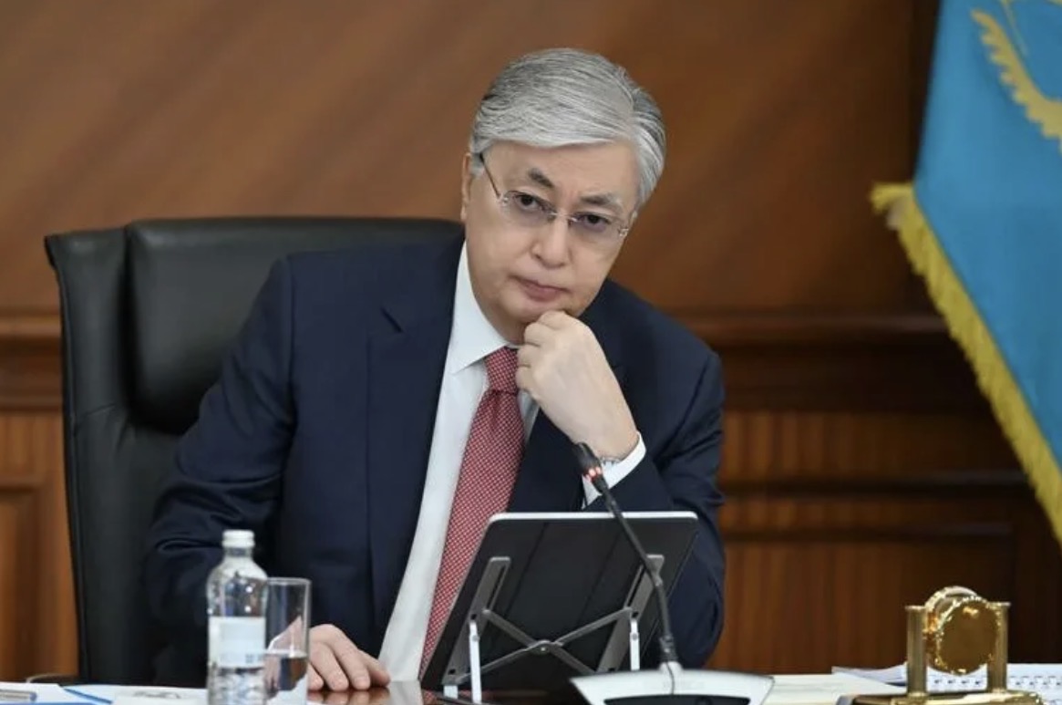 Kanış Abubakirov vəzifəsindən azad edildi
