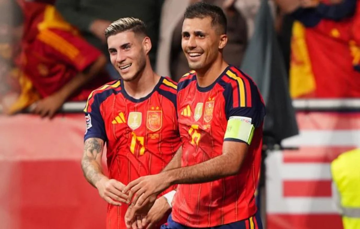 İspaniyanın futbol üzrə yığması rekord sayda məğlubiyyətsizlik seriyasını uzadıb