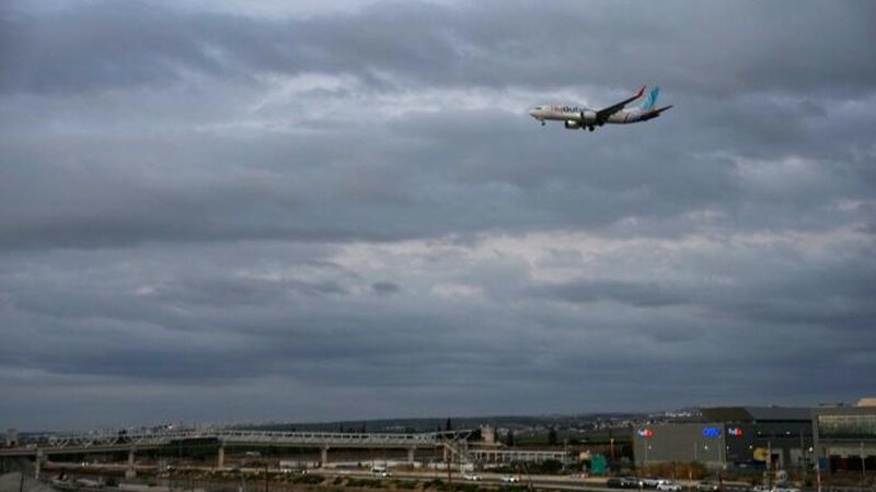 NBC: “Flydubai” pilotu təkbaşına hərəkət etmiş ola bilər
