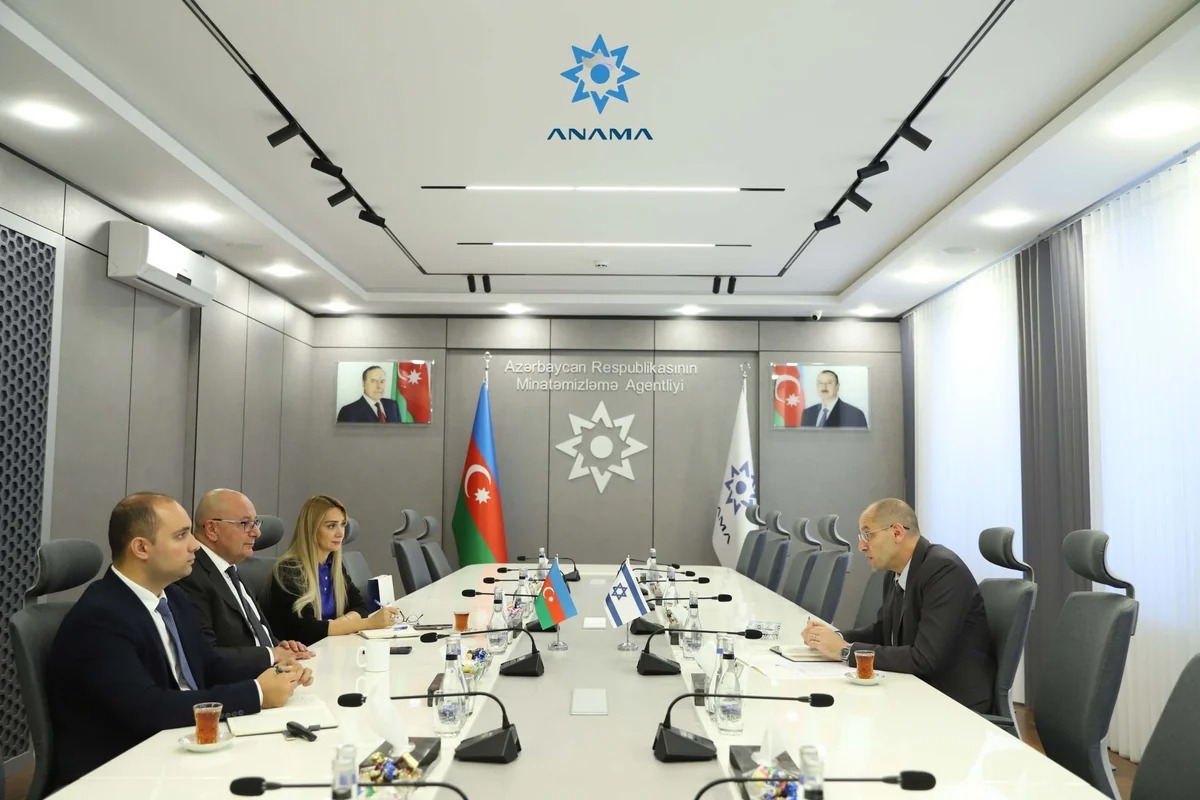 Azərbaycan və İsrail mina təhlükəsi ilə mübarizədə əməkdaşlığı müzakirə edib