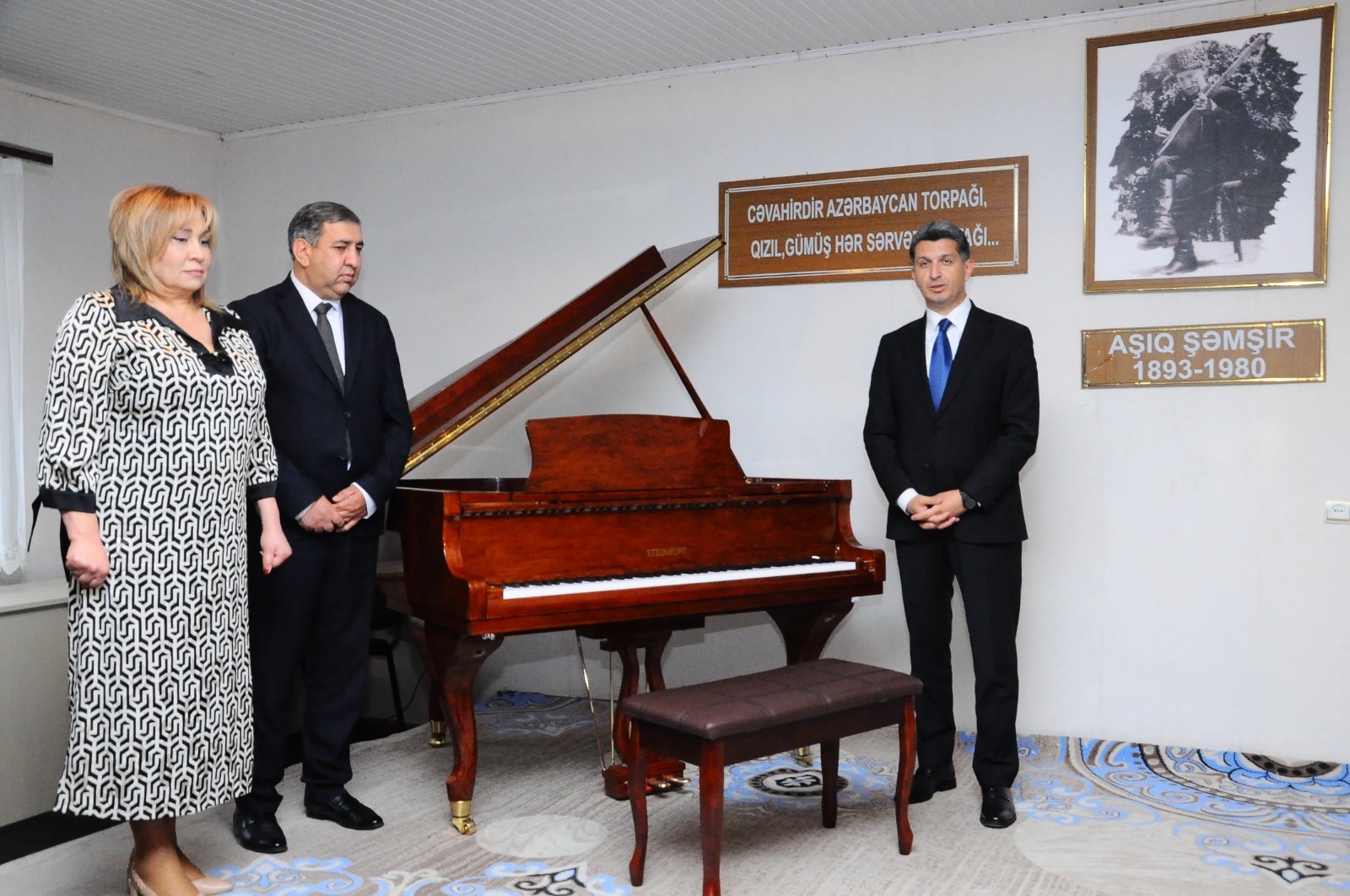 Göygöldə uşaq musiqi məktəbinə yeni royal təqdim edildi - FOTOLAR