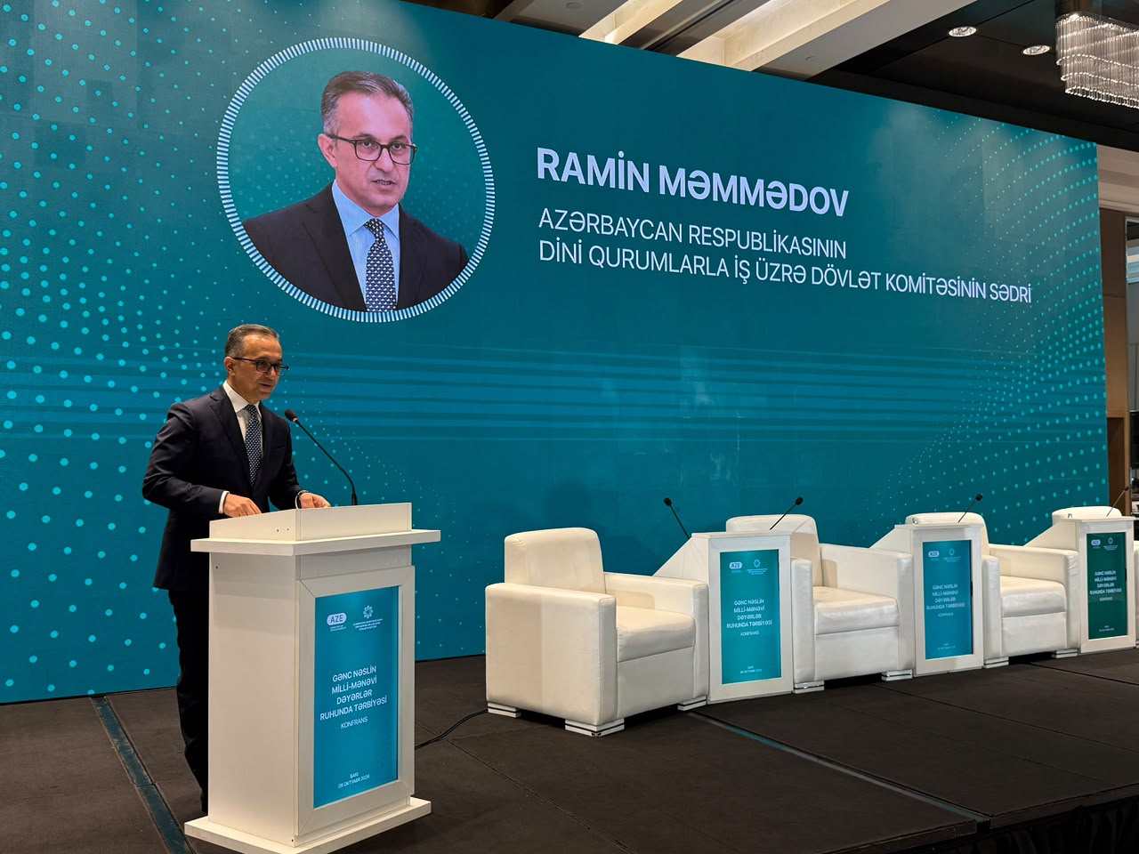 Ramin Məmmədov: “Dünyəviliklə dini-mənəvi dəyərlər arasında ziddiyyət yoxdur”