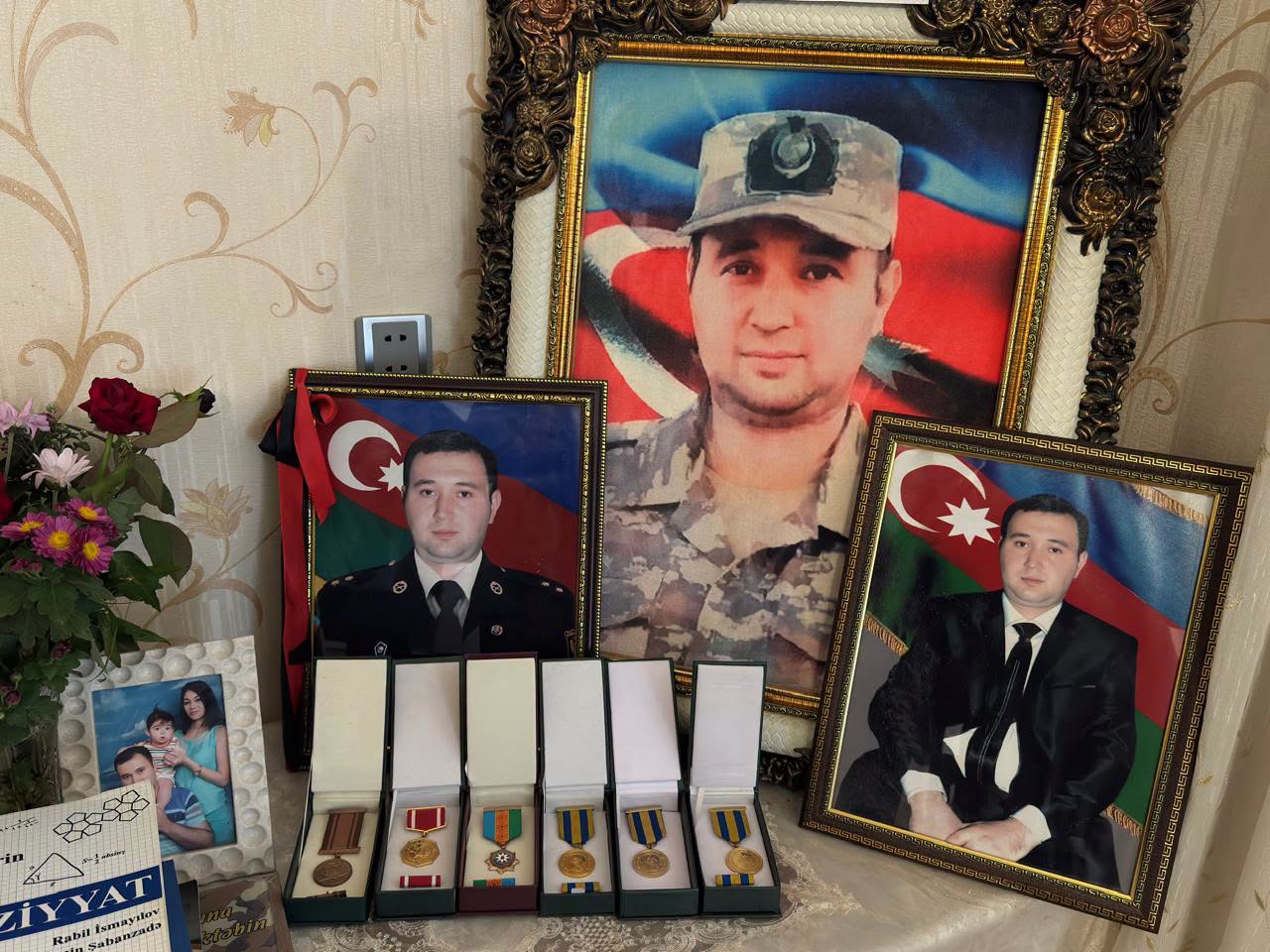 Xidmət əməkdaşları Gəncədə şəhid Rabil İsmayılovun ailəsini ziyarət edib