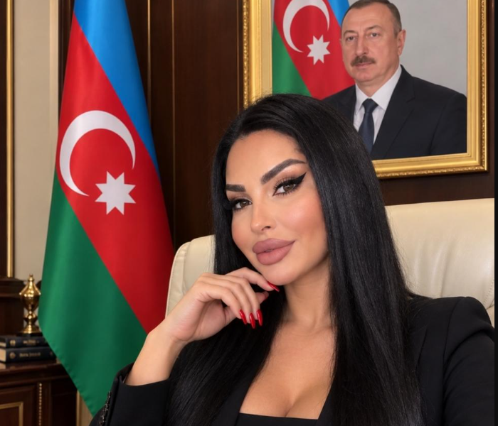 "Qız uşağına necə geyinməyi deyil, necə düşünməyi öyrətmək lazımdır"