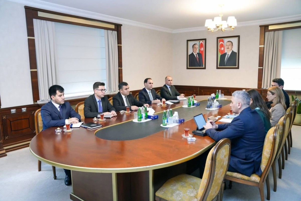 AİB-in direktoru Naxçıvanın TRIPP layihəsi çərçivəsində nəqliyyat imkanlarını müzakirə edib