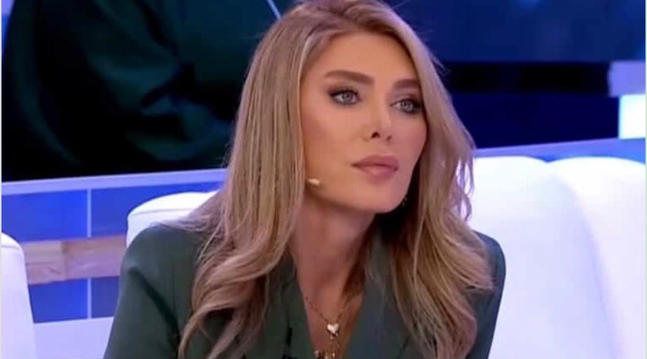 “Vüqar müəllim intriqalardan uzaq biridir” – Xoşqədəm Hidayətqızı