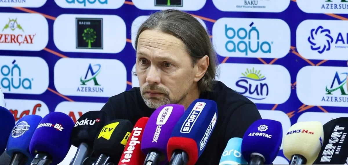 "Dinamo"nun baş məşqçisi vəzifəsindən azad edilib