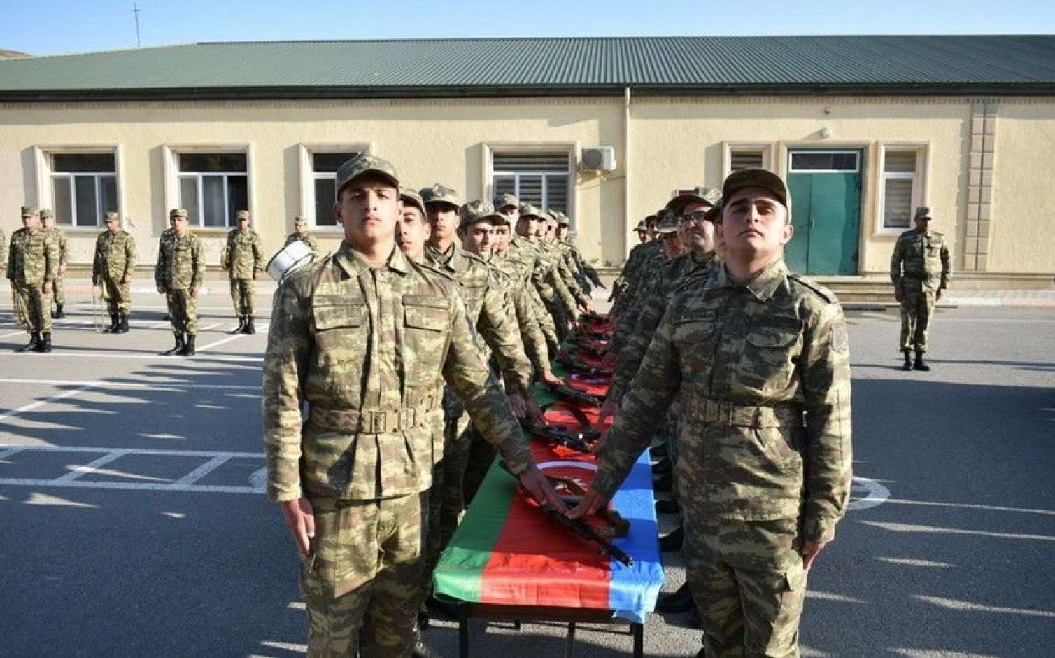 Onları da əsgər aparacaqlar - Rəsmi açıqlama