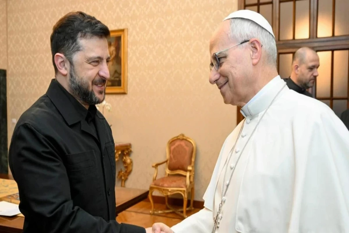 Roma Papası Zelenski ilə Ukraynadakı vəziyyəti müzakirə edib
