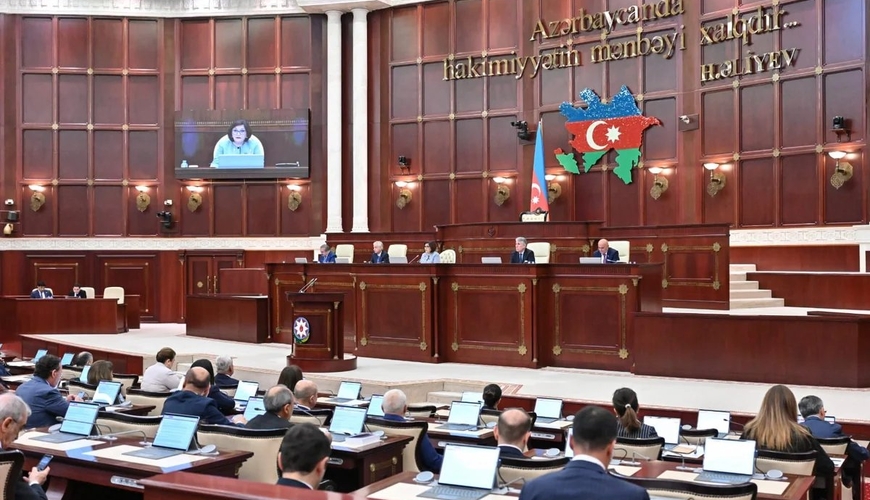 Parlament 12 məsələnin müzakirəsi üçün toplaşacaq